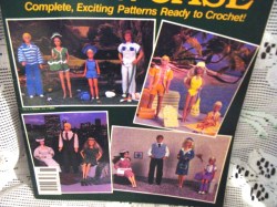 341 LEISURE ARTS MATTEL 84 BARBIE KEN KNIT WORKOUT/ BRIDAL/ DAY CLOTHES LFLT
